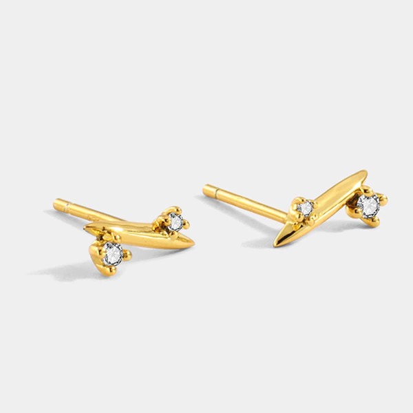 

18K Gold Plated Zircon Detail Stud Earrings