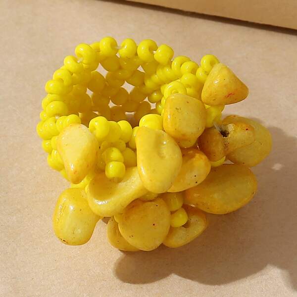 

Stone Decor Beaded Ring, Yellow