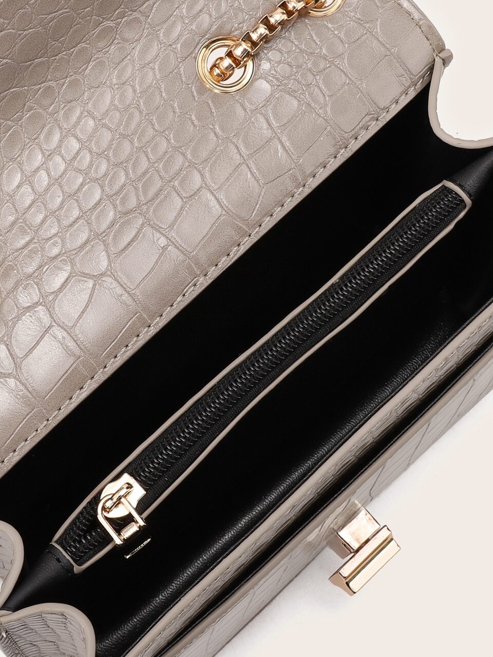Women's Fashionable Crocodileodile Patterned Flapover Chain Shoulder And Crossbody Bag