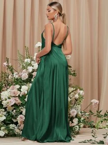 SHEIN Belle 围脖领、露背、开衩、大腿开叉、缎面吊带裙伴娘礼服