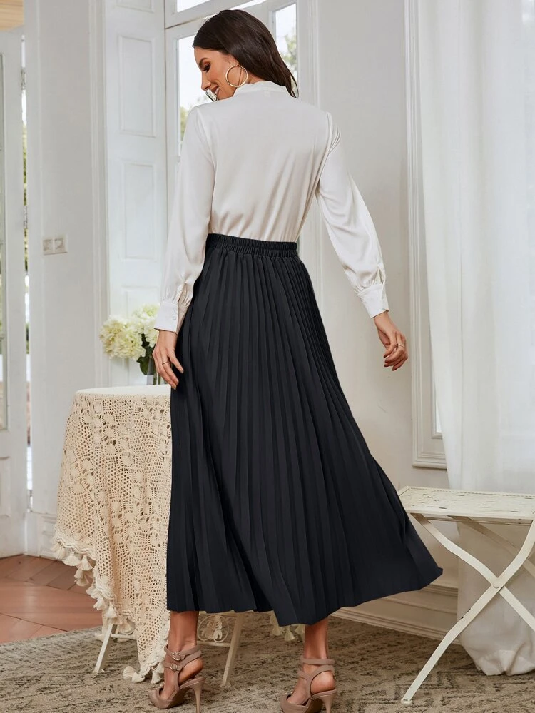 Elegant Metal Buckle Decor Pleated Skirt Fall