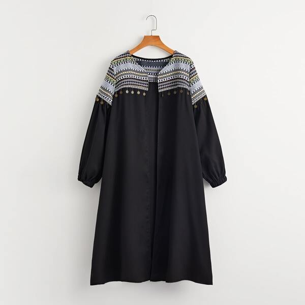 

Geo Pattern Fringe Trim Coat, Black