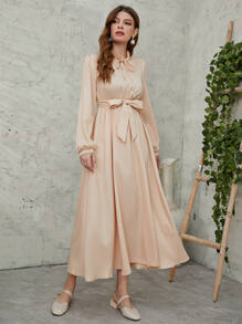 繫帶領燈籠袖腰帶洋裝