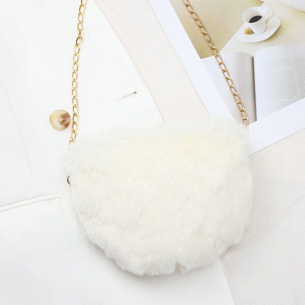 

Minimalist Fluffy Chain Saddle Bag, White