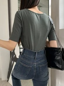 DAZY 字母刺繡羅紋針織T恤 - 灰色 - 查看 2