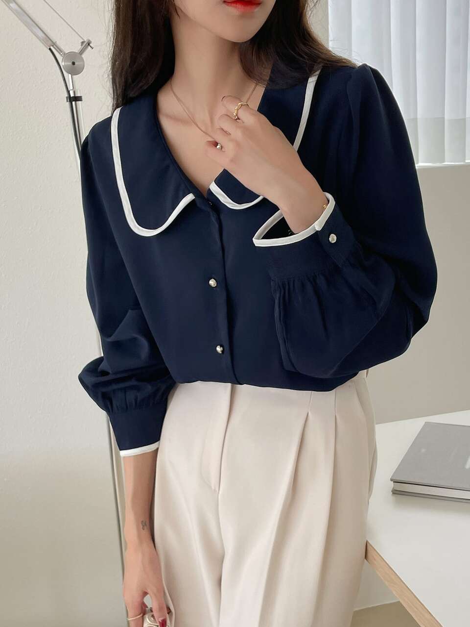 Peter-Pan Collar Contrast Binding Blouse,Fall Clothes Long Sleeve Top