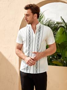 Manfinity RSRT 男士菱形花紋圖案紐扣門襟襯衫 - 白色 - 查看 1