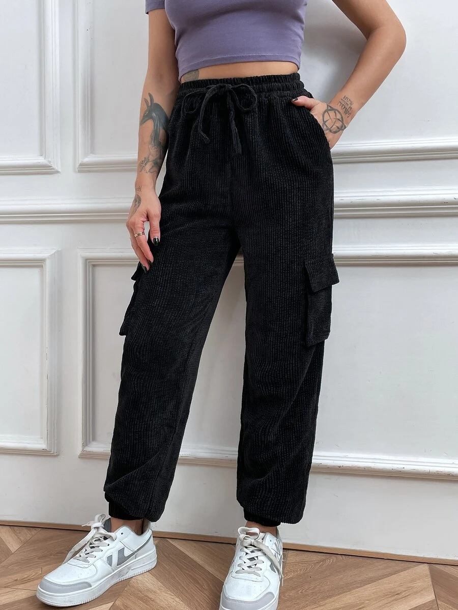 Joggers bolsillo de parche utility de cintura con cordón de pana - Negro - Ver 1