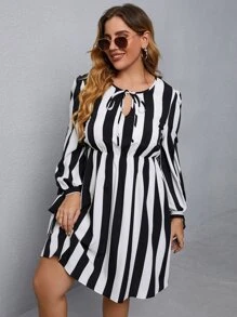 Vestido de rayas verticales con nudo - Blanco y Negro - Ver 4