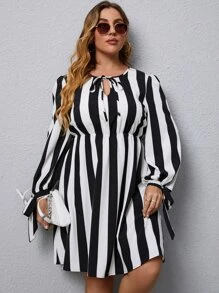 Vestido de rayas verticales con nudo - Blanco y Negro - Ver 5