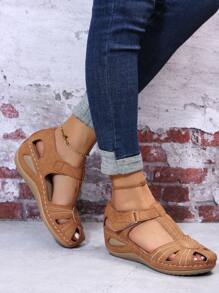 女士棕色流行鏤空,刺繡素色坡跟涼鞋帶極簡鏤空踝帶 - 棕色 - 查看 2