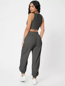 SHEIN PETITE Solid Crop Tank Top And Joggers Set - Dark Grey - View 2