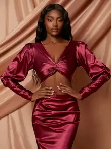 SHEINNeu 扭結羊腿袖緞面上衣和褶邊開衩半身裙 - 酒紅色 - 查看 4