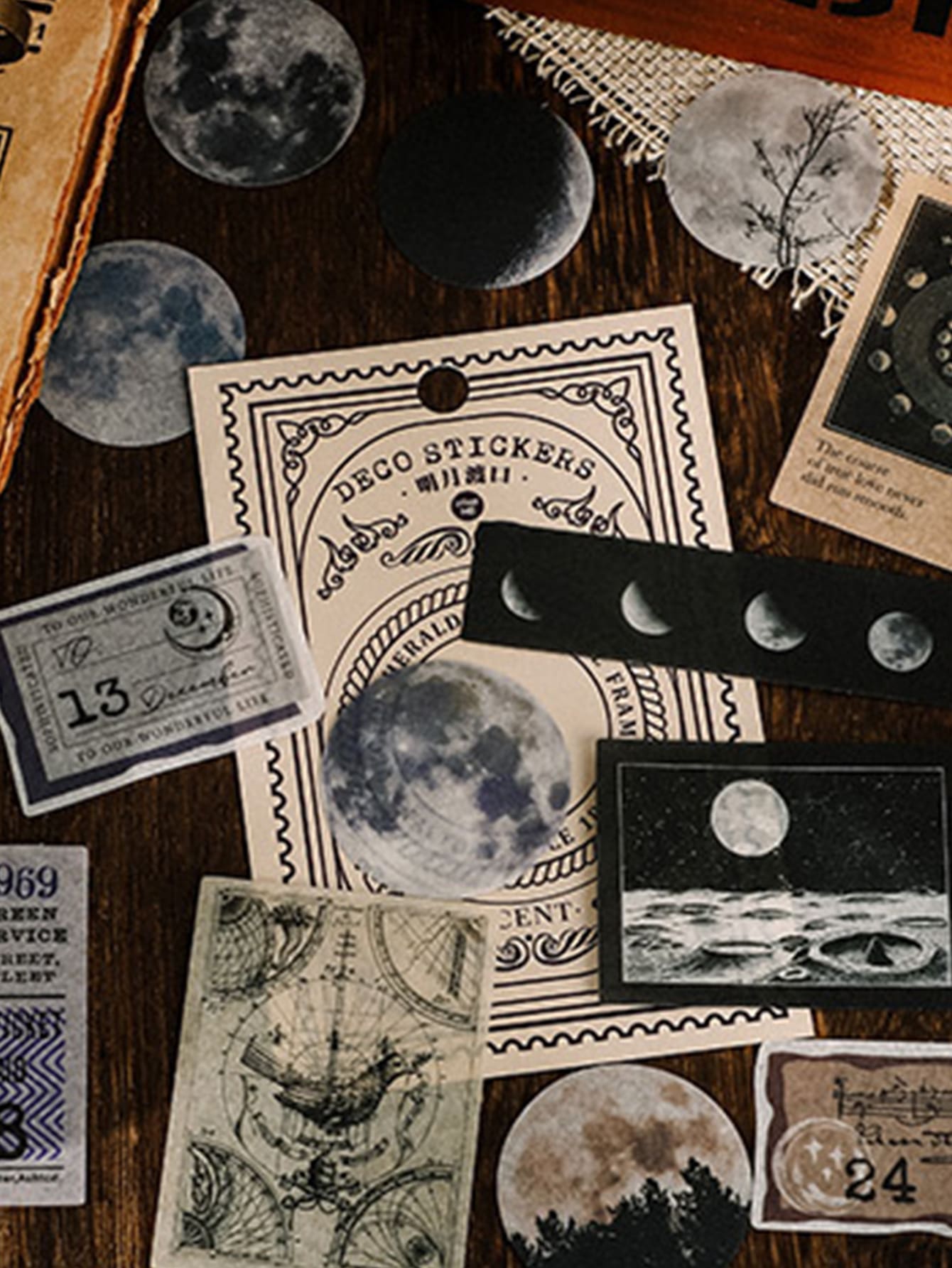 40张月亮图案贴纸，适用于剪贴簿、笔记本电脑、Kindle、手机等，趣味贴纸。 - 彩色 - 查看 1