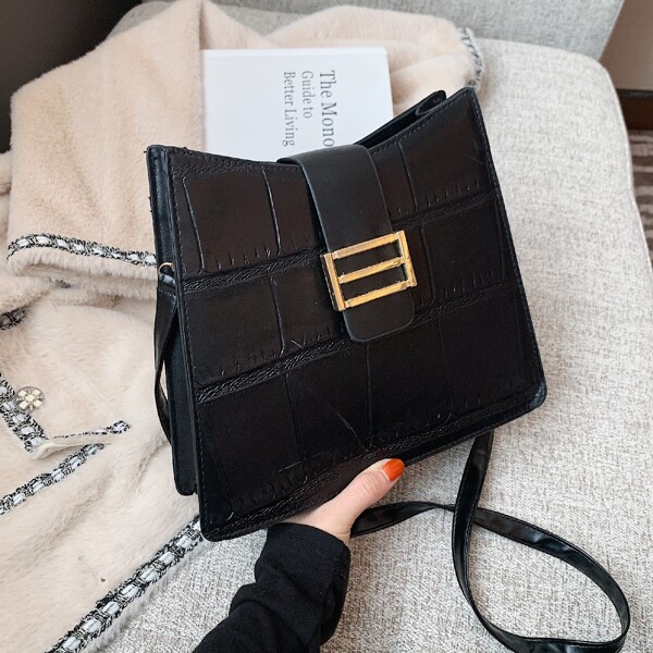 

Crocodile Embossed Buckle Decor Square Bag, Black
