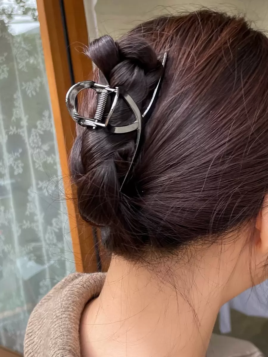 DAZY Large Hair Claw - Grey - View 1