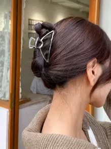 DAZY Minimalist Hair Claw - Silver - View 5