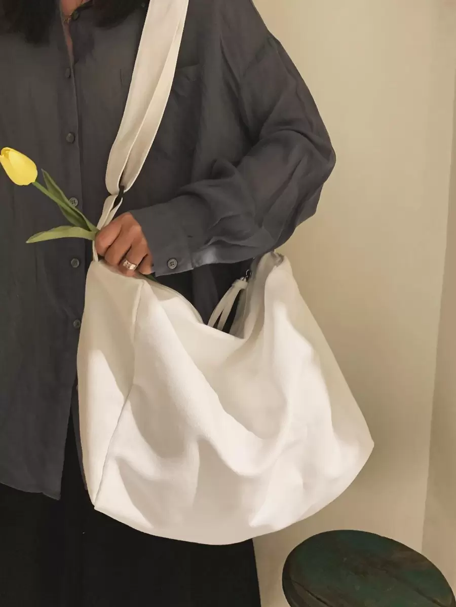 簡約大容量帆布單肩包書包,適合畢業生、青少年女孩、新生、大二、大三、大學、大學和高中,非常適合戶外、旅行和返校 - 白色 - 查看 1
