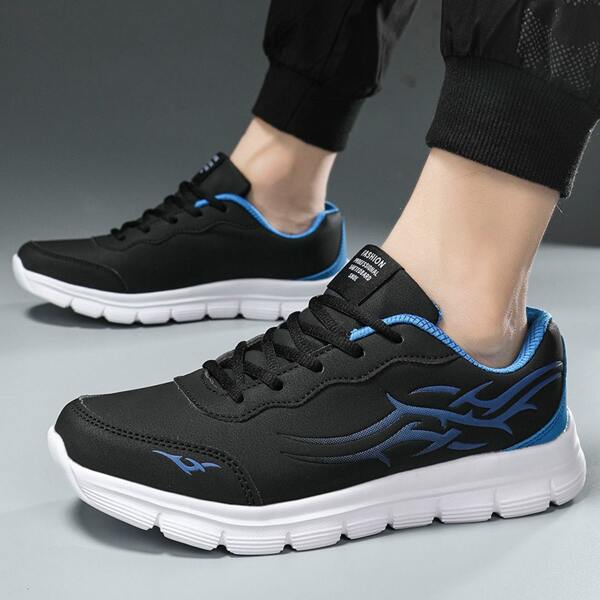 

Men Colorblock Lace-up Front Sneakers, Black