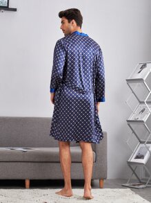 Conjunto de pijama con bata de satén con estampado de damasco y pantalones cortos para hombres - Multicolor - Ver 2