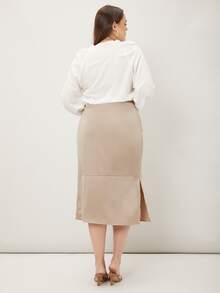 MOTF PREMIUM Váy Plus Size Chia Dây kéo màu trơn Thanh lịch - Màu be - Xem 10