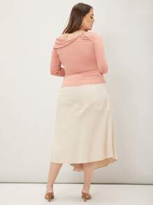 MOTF PREMIUM 大碼粘膠纖維不對稱領T恤 - 珊瑚粉 - 查看 9