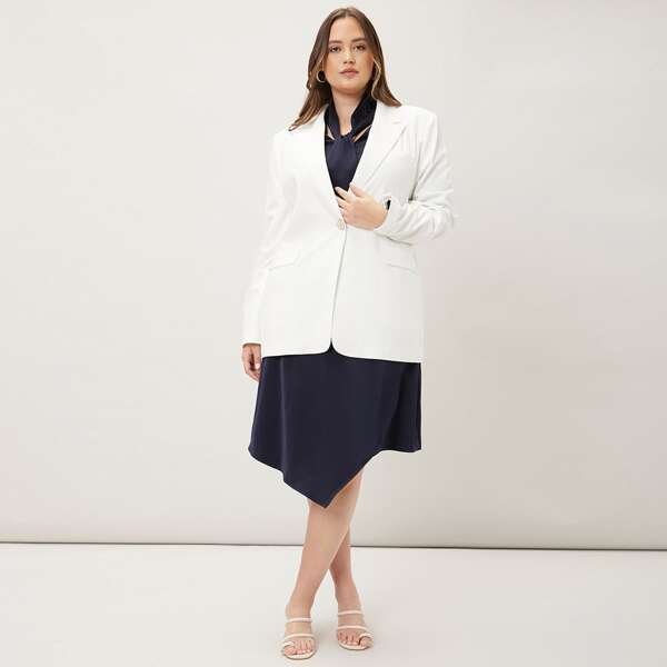 

PLUS VISCOSE STRAIGHT FIT BLAZER, White