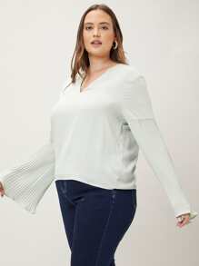 SHEIN LUNE Plus Bell Sleeve Top