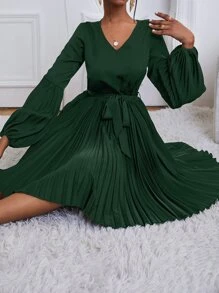 Lantern Sleeve Belted Pleated Dress - Dark Green - View 4