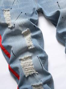 ROMWE MEN 男士圖案印花破洞牛仔褲 - 淺色水洗藍 - 查看 4