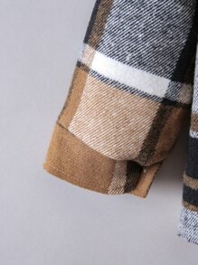 SHEIN 小男孩格紋紐帶翻蓋細部大衣（不含帽衫） - 彩色 - 查看 3