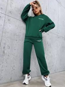 SHEIN Unity con estampado de letra de hombros caídos Capucha & Pantalones deportivos - Verde Oscuro - Ver 5