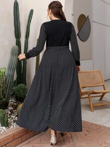 Mulvari 大碼波點圖案交疊領繫腰帶洋裝 - 黑與白 - 查看 2
