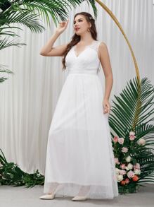 SHEIN Belle Plus Eyelash Lace Panel Mesh Wedding Dress - White - View 3
