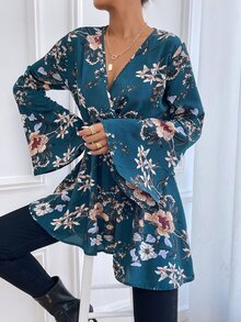 SHEIN VCAY Floral Print V Neck Bell Sleeve Longline Blouse - Multicolor - View 4