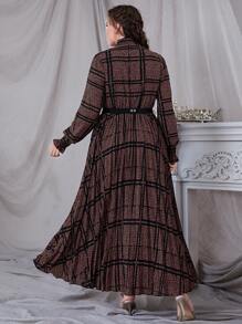 Modelyn Đầm Plus Size Thắt lưng viền lá sen Sọc ca rô Giải trí - Nhiều màu - Xem 2