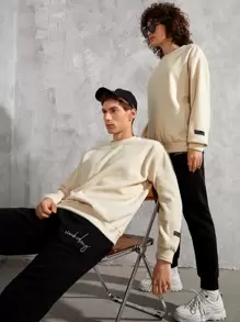 Manfinity 1件男士標語拼接細節保暖羊毛衫 - 卡其色 - 查看 1