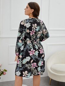 Plus Floral Print Notched Neckline Dress Without Belt - Multicolor - View 2