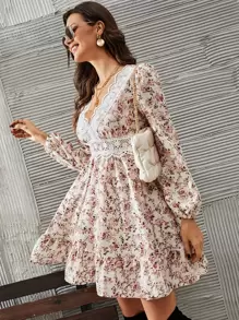 SHEIN Frenchy 碎花水溶蕾絲拼接燈籠袖洋裝 - 彩色 - 查看 3