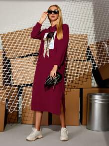 SHEIN Unity 豹紋前蝴蝶結人像圖案連帽連衣裙 - 酒紅色 - 查看 4