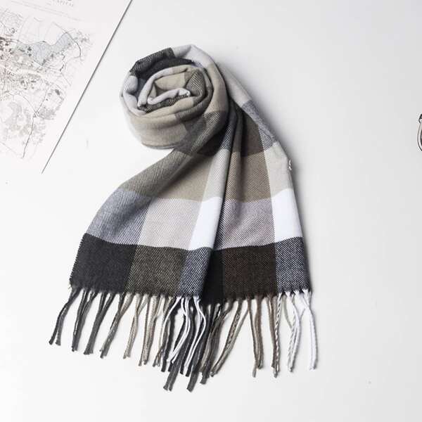 

Шарф в клетку с бахромой, Многоцветный