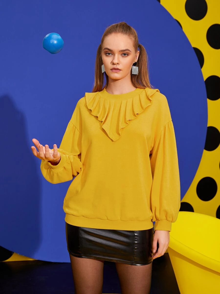 Scube 落肩袖荷葉邊套頭衫 - 芥末黃 - 查看 1