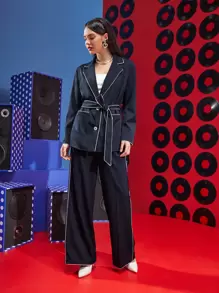 Emma Odda Abrigo ribete en contraste con doble bolsillo con cinturón - Azul Marino - Ver 3