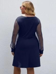 SHEIN LUNE Plus Contrast Dobby Mesh Overlap Collar Dress - Navy Blue - View 2