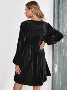 SHEIN Maternity Deep V Neck Lantern Sleeve Velvet Dress - Black - View 2