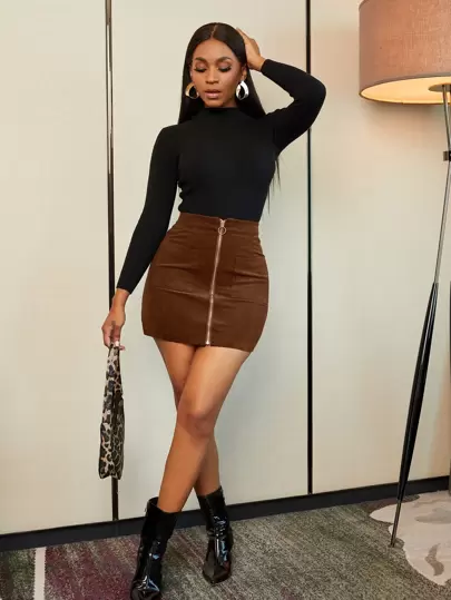 Zolique Falda de pana con cremallera delantera y bolsillo, falda mini ajustada y elegante de cintura alta para mujer, de pana lisa marrón, para uso casual diario