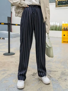 DAZY 豎條紋斜插口袋腰部抽繩長褲 - 黑與白 - 查看 7