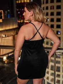 Allurite Plus Size Criss Cross Back Slit Hem Bodycon Dress