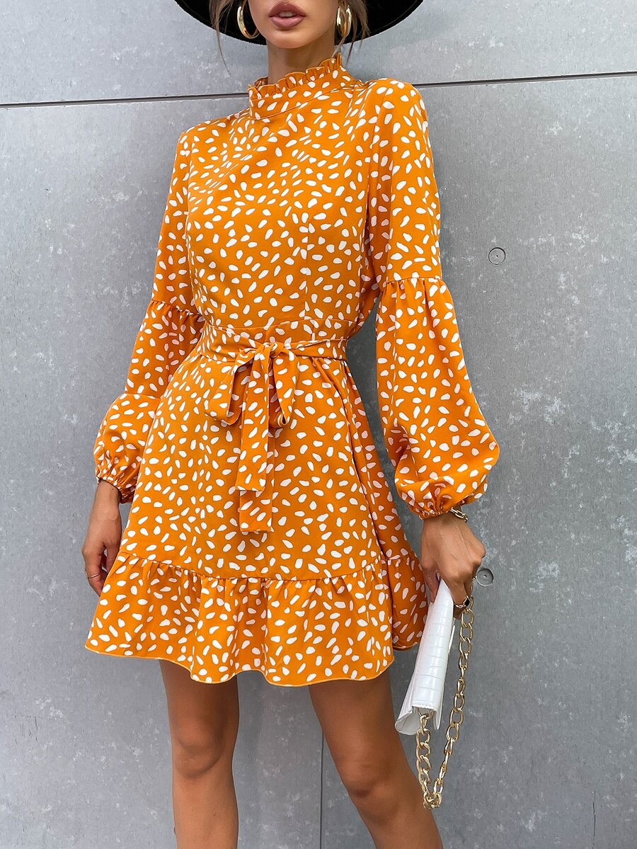 滿版印花燈籠袖小高領荷葉邊繫腰帶連衣裙 - 芥末黃 - 查看 1