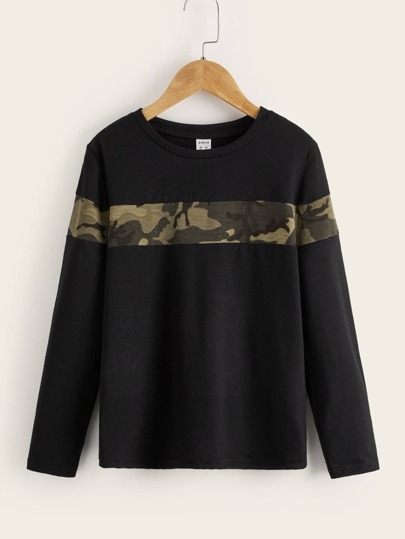 SHEIN Camiseta de manga larga de cuello redondo informal con estampado de camuflaje para niños preadolescentes en primavera y otoño